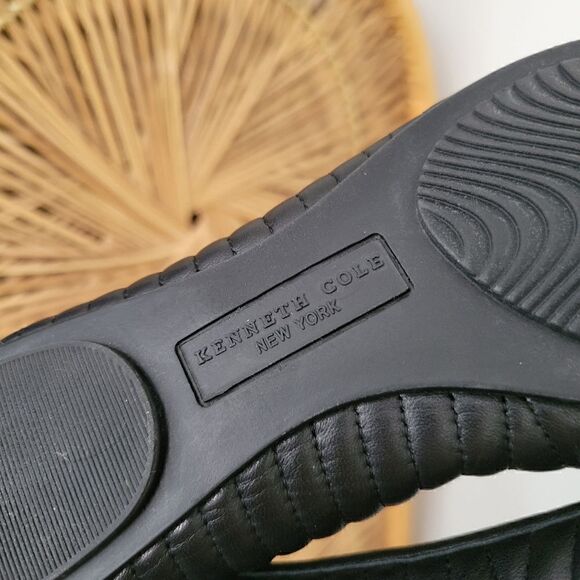 Kenneth Cole New York Tracy Leather Slip On Ballet Flat Black 6M - Picture 10 of 10